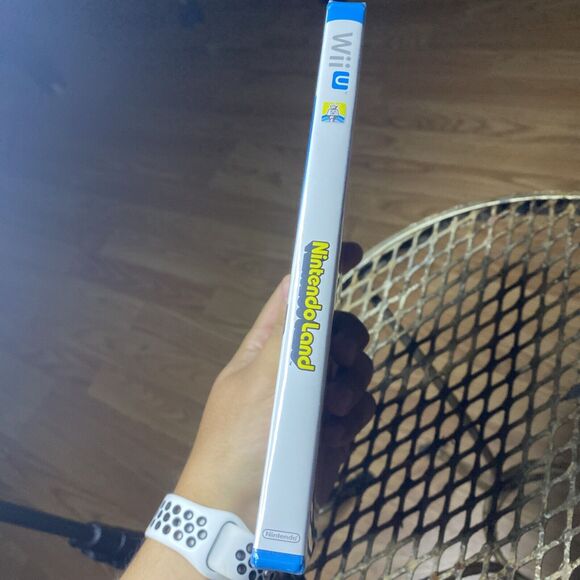 Nintendo Land (Nintendo Wii U, 2012) Brand New Factory Sealed - Picture 7 of 7